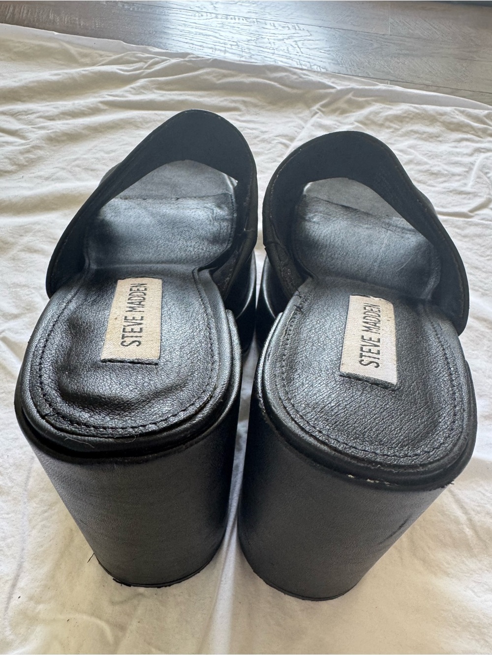Steve Madden CAGEY Black Leather Platform Slide Heels - Picture 6 of 7